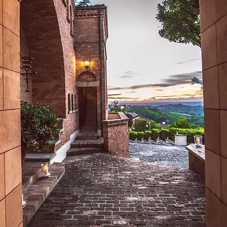 Castello Di Mornico Losana