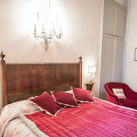 Guest house Castello Di Mornico Losana *