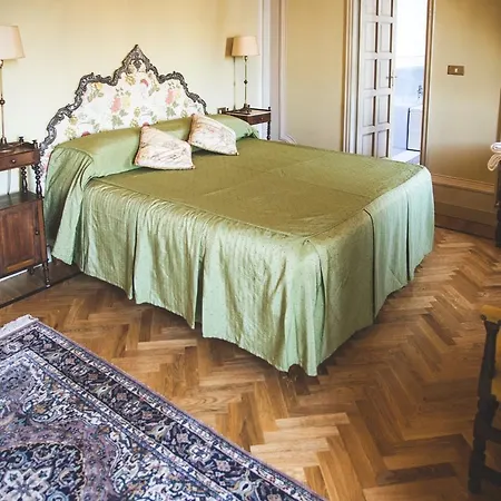 Guest house Castello Di Mornico Losana Mornico Losana